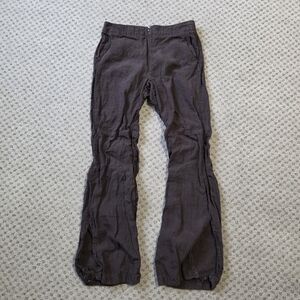 Facconable linen pants